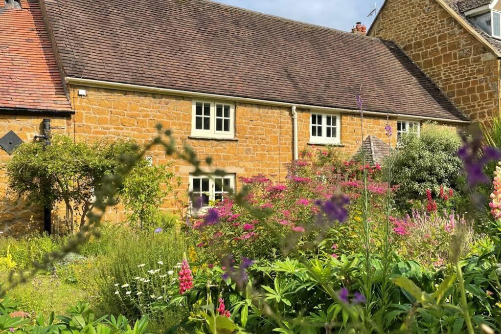 Cotswolds Cottage Ilmington With Wood Burning Stove & Bbq - Pet Friendly Chipping Campden Extérieur photo